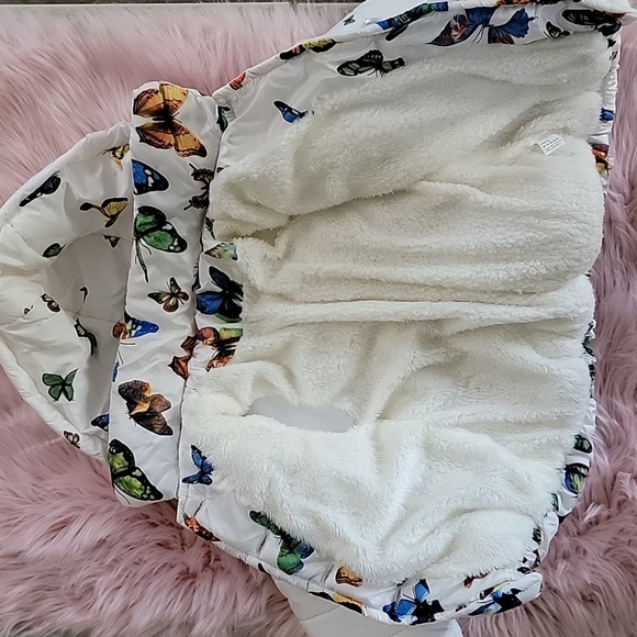 Butterfly Jacket - Picture 3 of 4